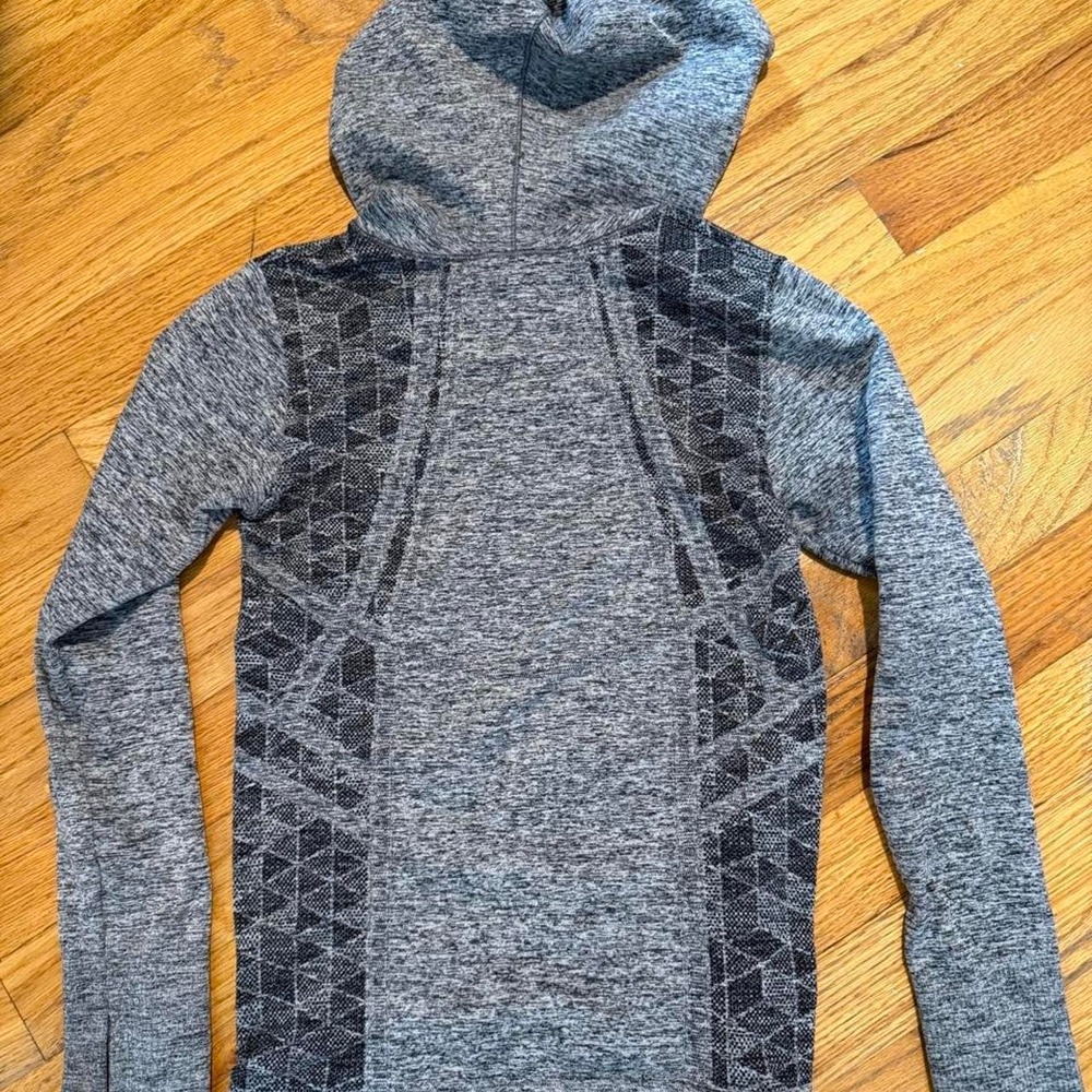 Athleta Girl Grey Space Dye Record Breaker Hoodie Long Sleeve Small 7 469188 - Picture 3 of 3